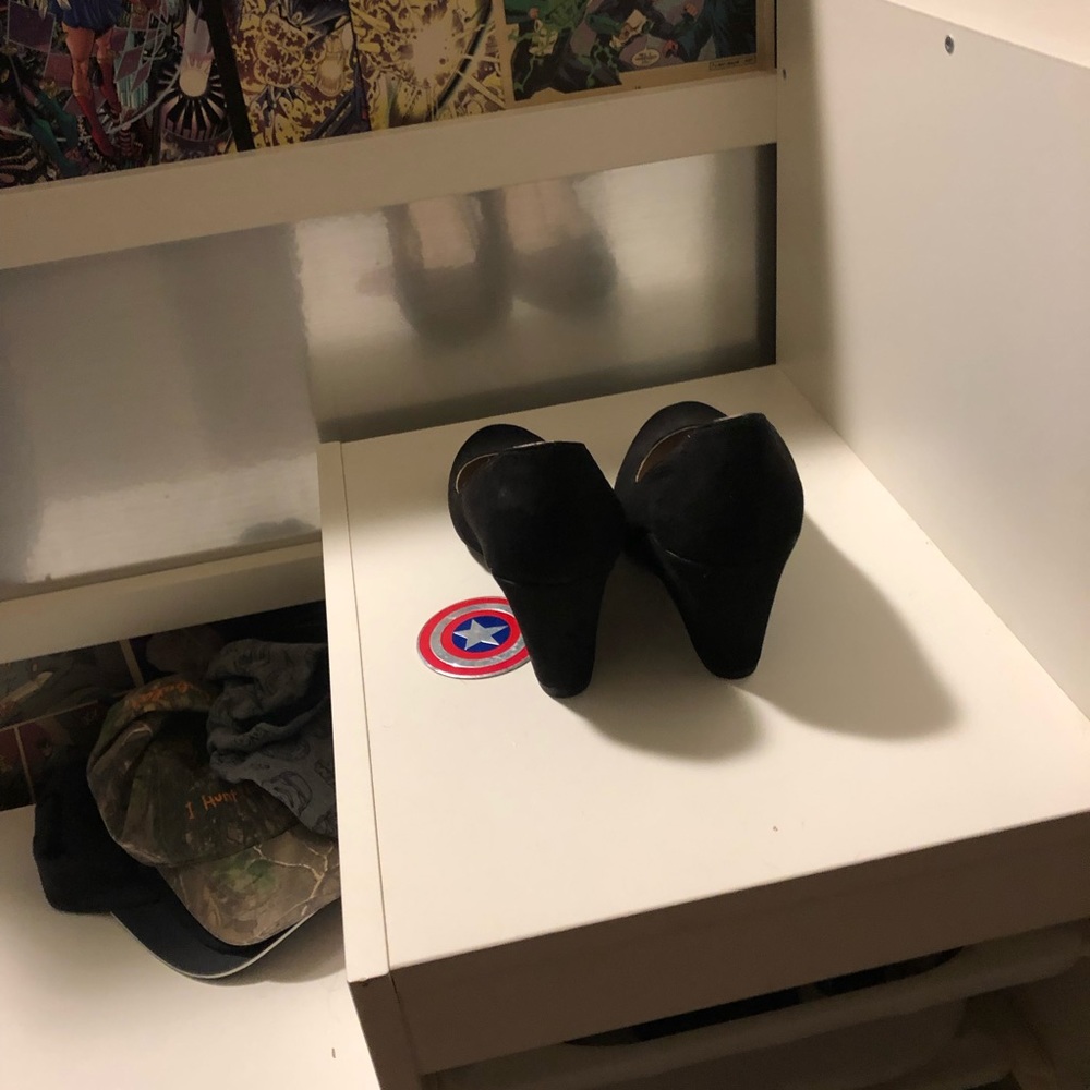 Wedges - Picture 2 of 3